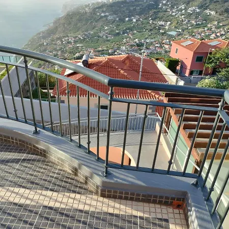 Beautiful View 2 - - Ilha Da Madeira أركو دا كالهيتا
